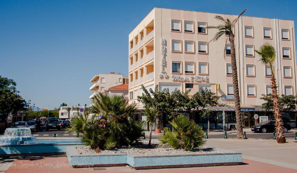 Mar I Sol Logis Hotel Saint-Cyprien  Eksteriør billede